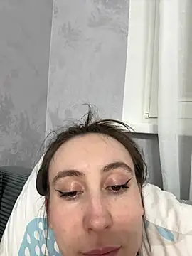 Chatroom XXX en direct de viviandaimond1