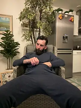 Michel_huge: вебкам-шоу