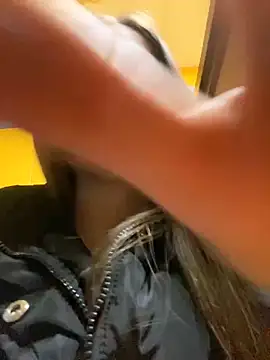 KrisMagnoly – Kamerová šou