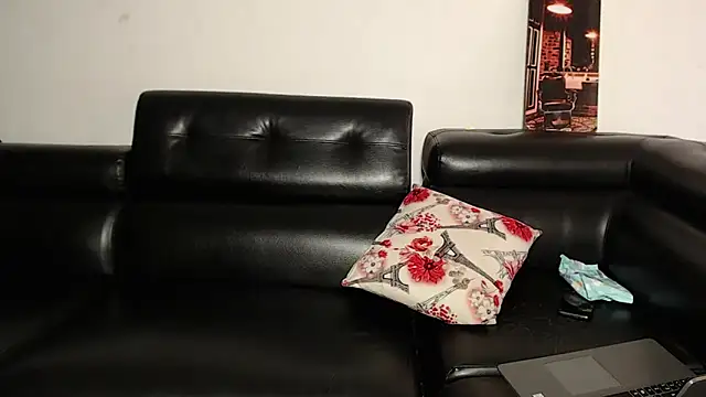 Alex_mojica Chat XXX in diretta