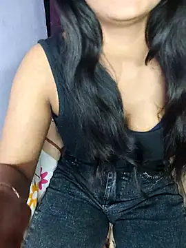 Hey_shiviii's Live XXX Chat