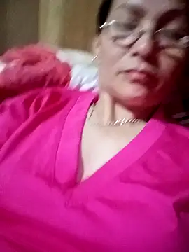 Cucci07 Chat XXX in diretta