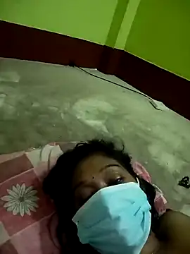 bannerjeesneha20 Adlı Modelin Canlı XXX Sohbeti