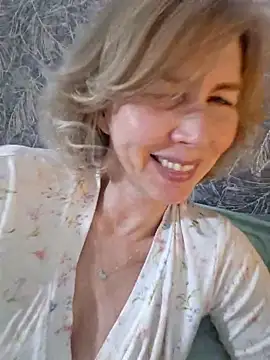 Živý XXX chat stellahere8