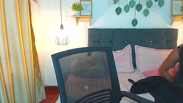 Emma_hassaniのライブXXXチャット