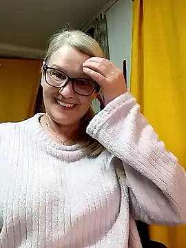 irinamaux Chat XXX live