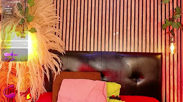 Hiddenhotcake Adlı Modelin Canlı XXX Sohbeti