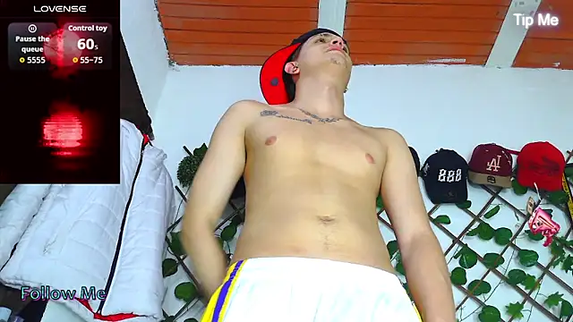 Show modela Themasterhades_777 na web-kameri