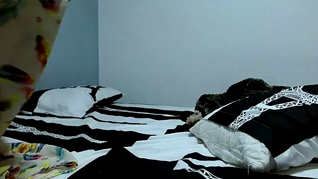 Chat +18 de Sonyasays ao vivo