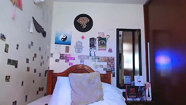 DannyPhantom555 Adlı Modelin Web Kamerası Şovu