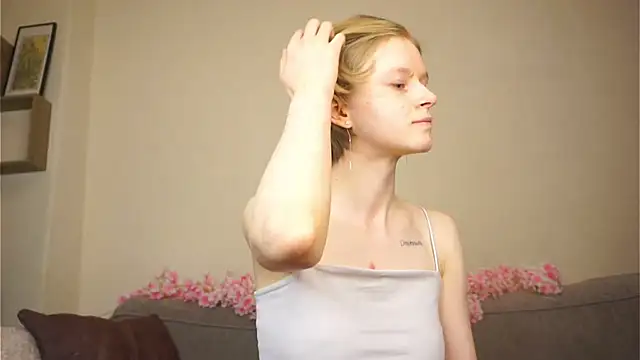 ToyaPletz: απευθείας συνομιλία ΧΧΧ