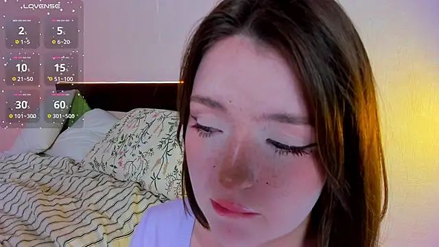 lexxxxxxi: онлайн-секс-чат