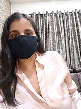 Chatroom XXX en direct de tinaarora