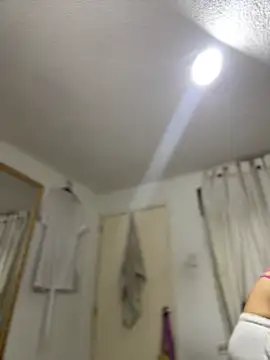 Chat +18 de Mila_Morgan ao vivo