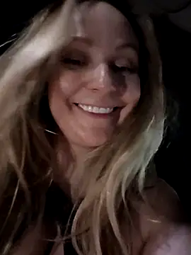 Bondgirl_013 Adlı Modelin Web Kamerası Şovu