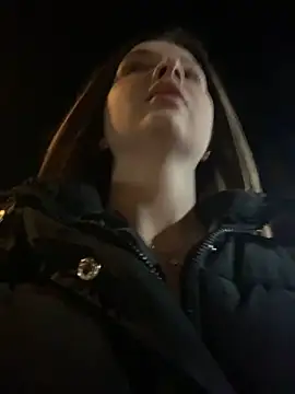 KrisMagnoly Chat XXX in diretta