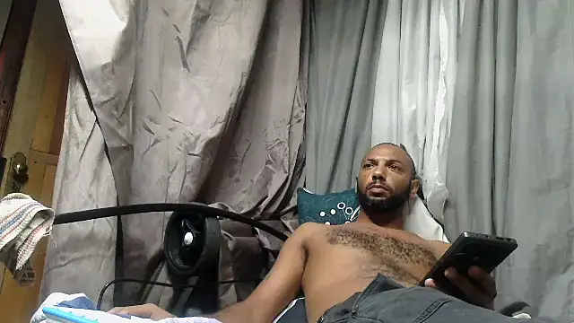 Camodick Adlı Modelin Canlı XXX Sohbeti