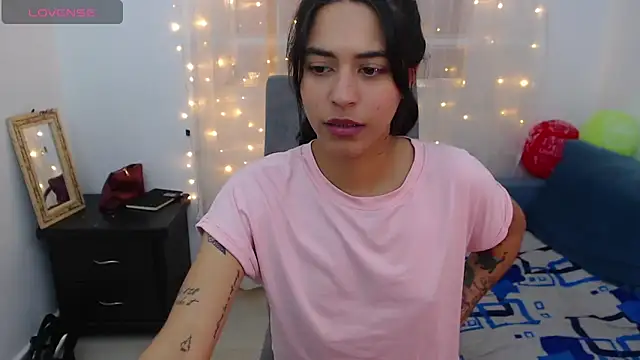 Chat +18 de imSophia ao vivo