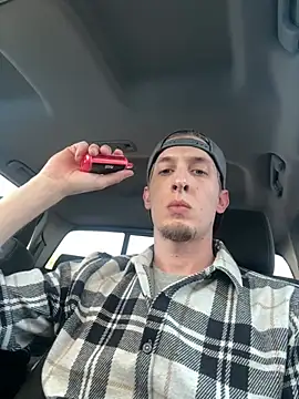 ThroatMiner: διαδικτυακό σόου στην κάμερα