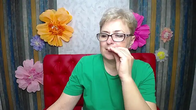 EmiliaGree Obrolan Langsung XXX