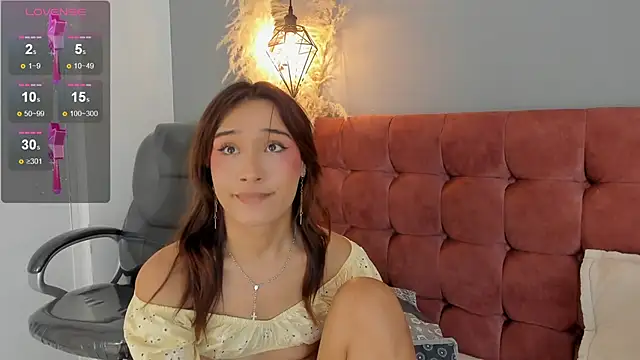 victoria_decapri: онлайн-секс-чат