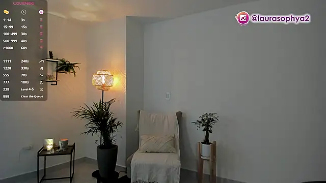 laurasophya 网络视讯表演