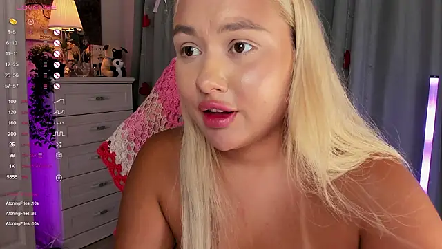 Chat XXX en directo de _Loneve__