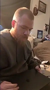 Daddy_Thorn: διαδικτυακό σόου στην κάμερα