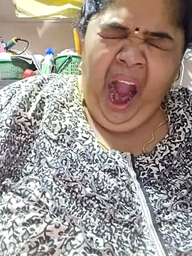 tamilthanushri Obrolan Langsung XXX