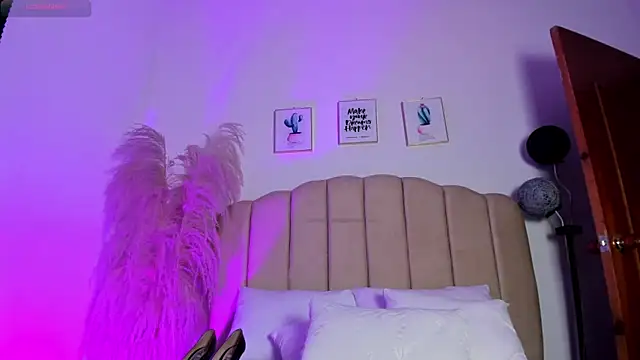 _aithanaa_ – Naživo XXX chat