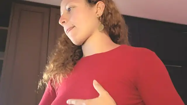 MaleiSummer Chat XXX in diretta