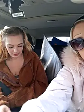 BeautifulMeFire23's Live XXX Chat