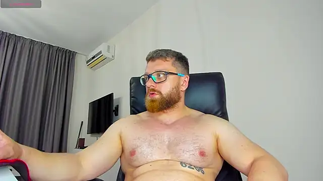 Findom_guy 现场XXX聊天