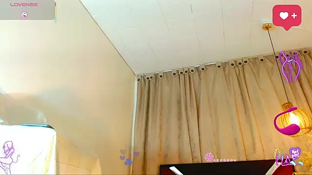 katha_Crawford Webcam show