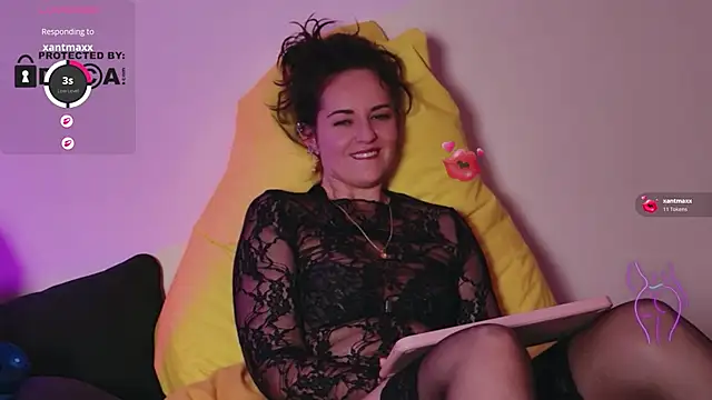 Witch_in_Velvet: απευθείας συνομιλία ΧΧΧ