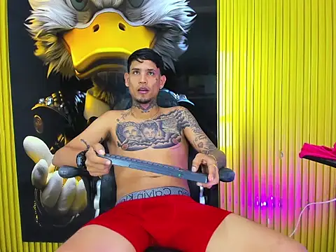 Pokazy przed kamerką – Winsord_Bigcock