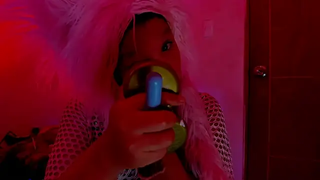 Emily_Coper18 Chat XXX live