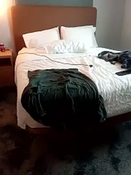 Pokazy przed kamerką – k-dong