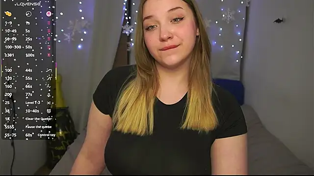 CuteSharloti Live XXX-chat