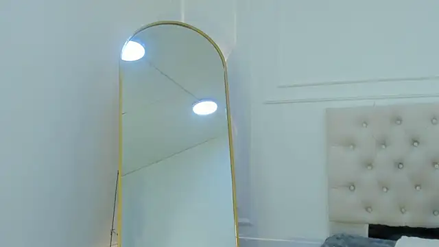 Živý XXX chat lola_red95