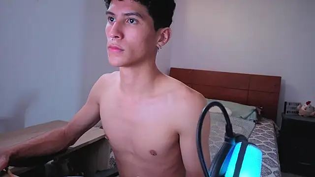 LuClawthorne_ Live XXX Chat