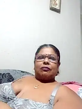 mileesha's Live XXX Chat