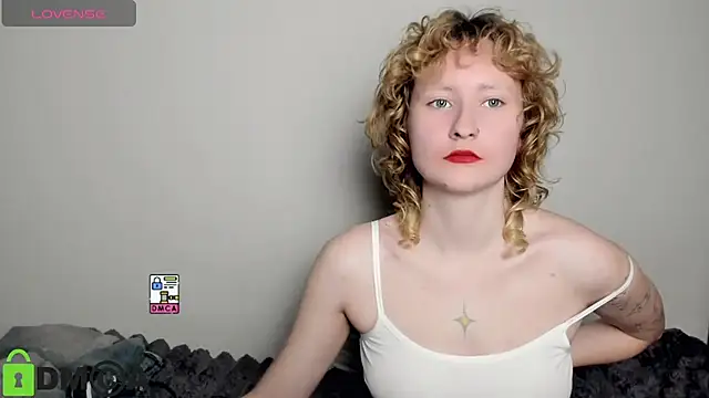 AnnStasia's Live XXX Chat