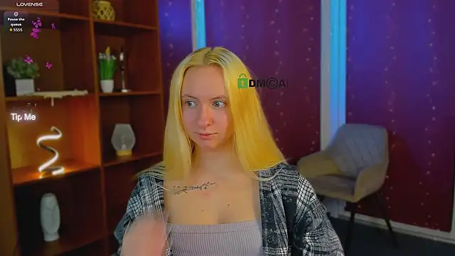 mila_glow1 Adlı Modelin Canlı XXX Sohbeti