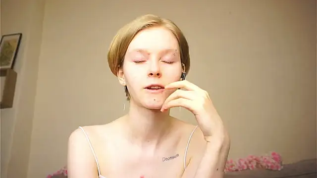 แชท XXX สดของ ToyaPletz