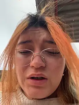 Živý XXX chat Kari_leonXXX