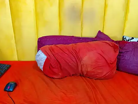 Czat XXX na żywo – GiantDeal69