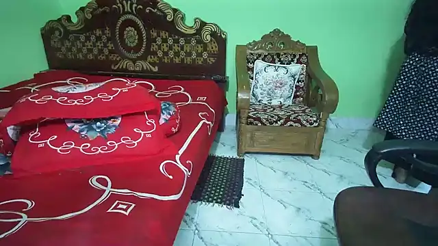 BengaliQueenStar's Live XXX Chat