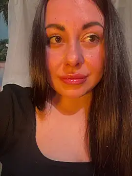 DaisyStreet's Live XXX Chat