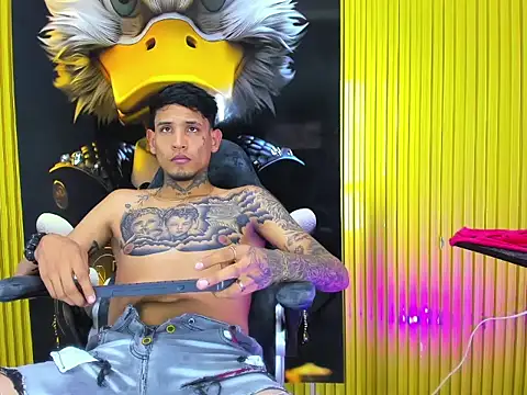 Winsord_Bigcock Show Webcam